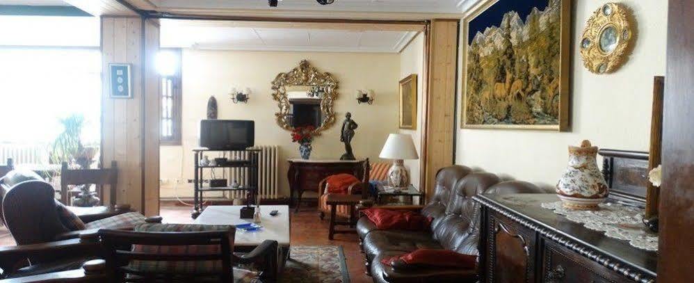 Hotel Montes Blancos Ezcaray Buitenkant foto