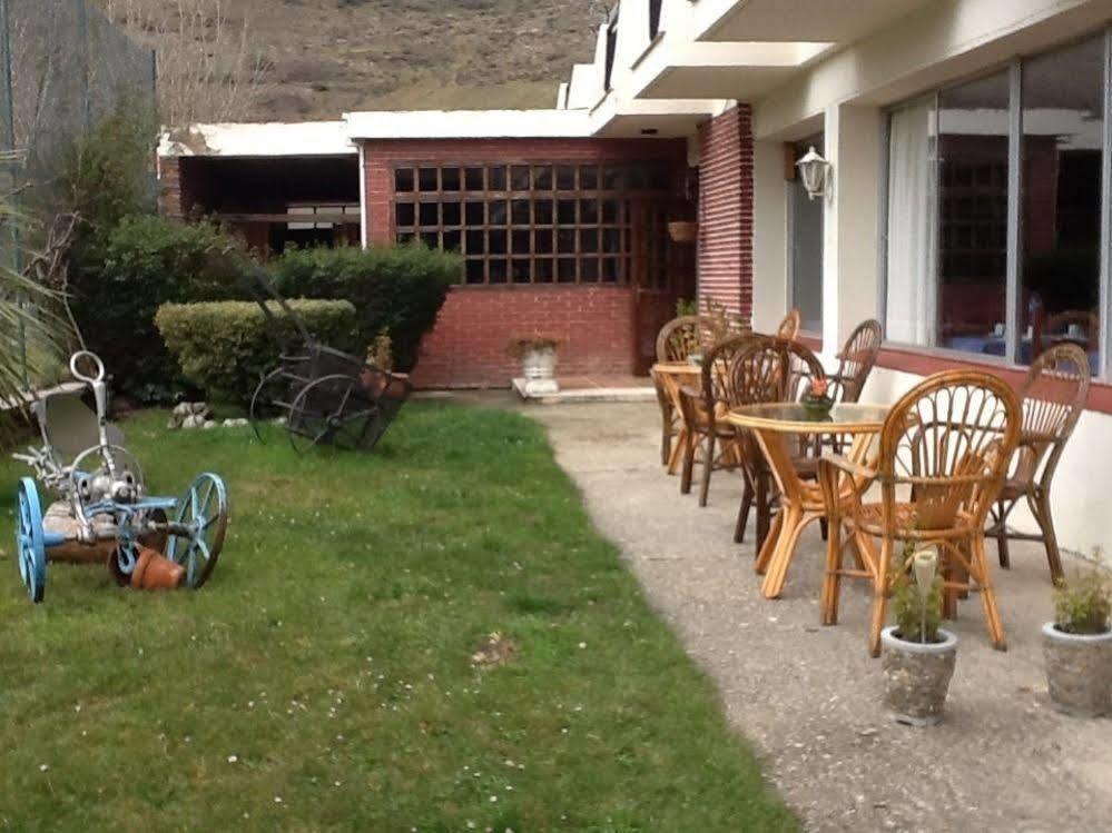 Hotel Montes Blancos Ezcaray Buitenkant foto